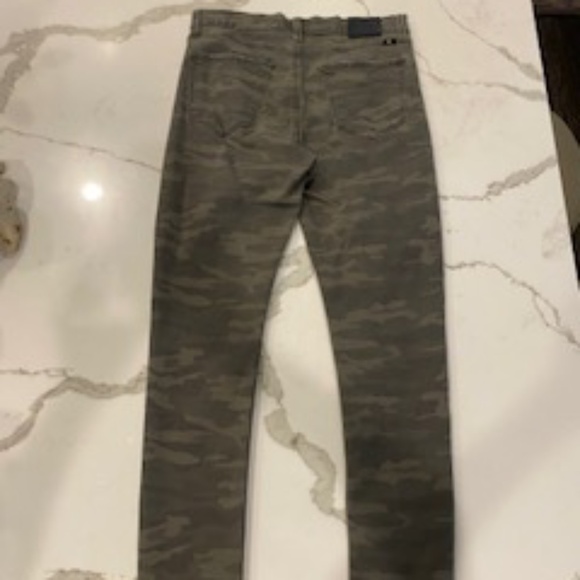 Lucky Brand Brooke Legging Jeans - Camo size 8/29 - Picture 3 of 6